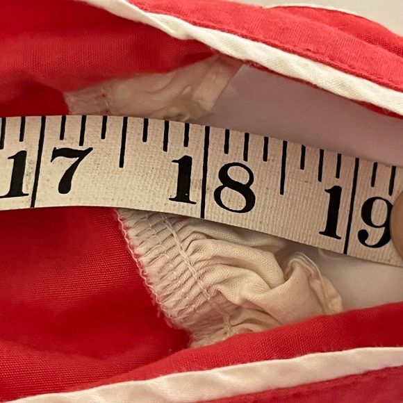 Anthropologie Apron -  Coral Cream Ruffle Flower ASO Taylor Swift - Picture 9 of 9